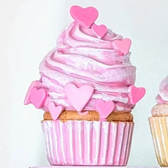 Cupcakes and Cashmere -Set of 3-Valentine Cupcakes ๐ง Seasonal Decor -NIB - Picture 2 of 12